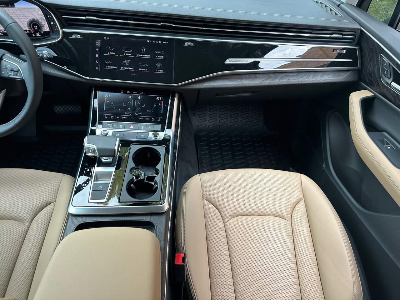 Used 2025 Audi Q7 3.0T Premium Plus w/ Premium Plus Package image 32