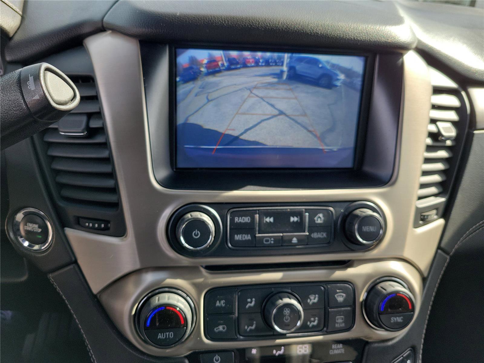 Used 2018 GMC Yukon XL Denali w/ Denali Ultimate Package image 31