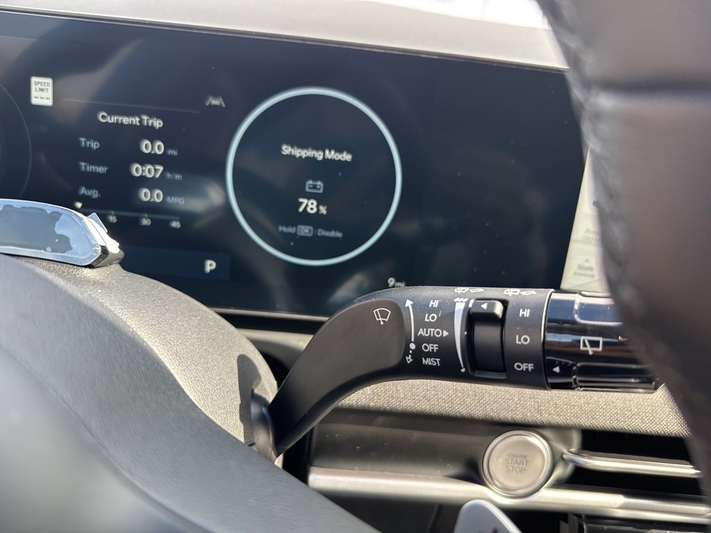 New 2026 Hyundai Tucson Limited image 38