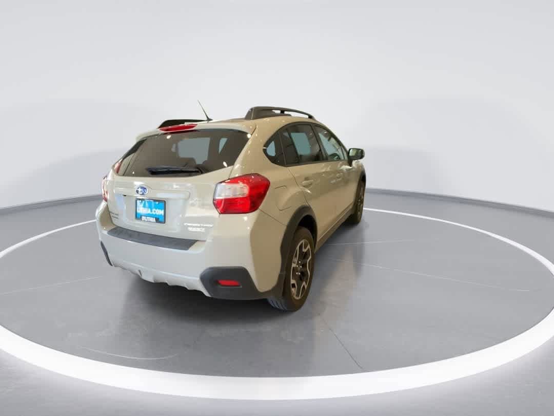 Used 2017 Subaru Crosstrek 2.0i Premium w/ Popular Package #1 AWD/4WD image 8