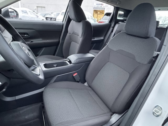 New 2026 Nissan Kicks S image 17