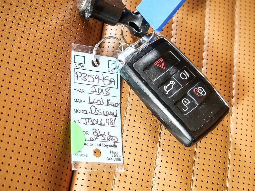 Used 2018 Land Rover Discovery HSE image 39