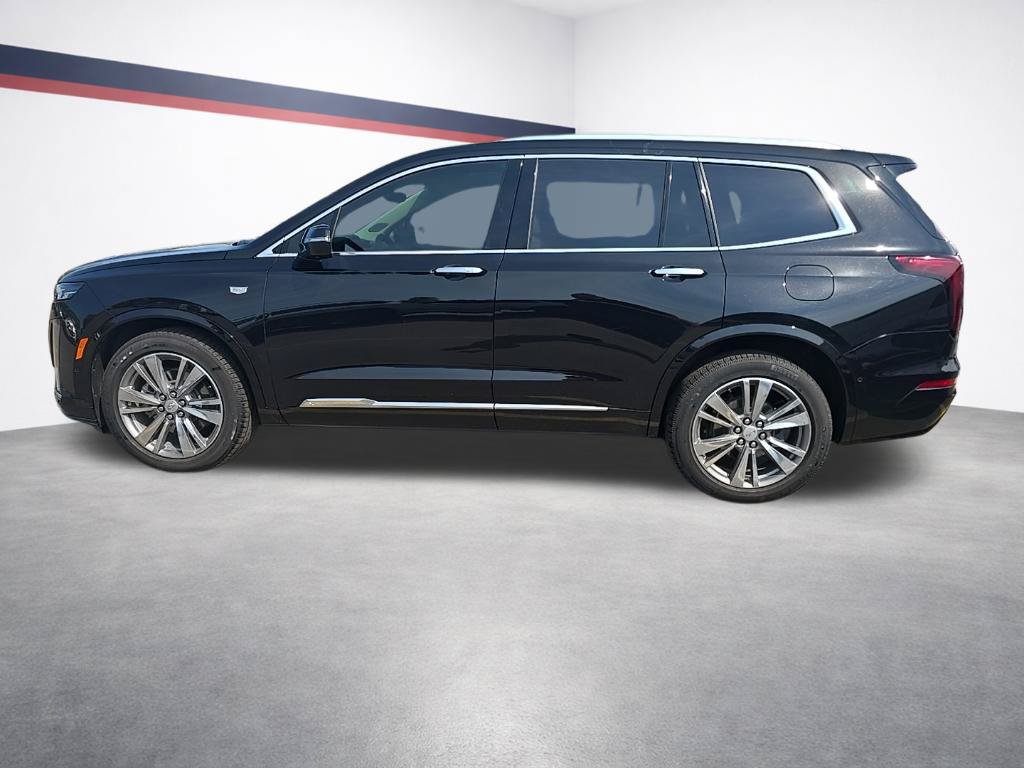 Used 2022 Cadillac XT6 Premium Luxury w/ Technology Package AWD/4WD image 6