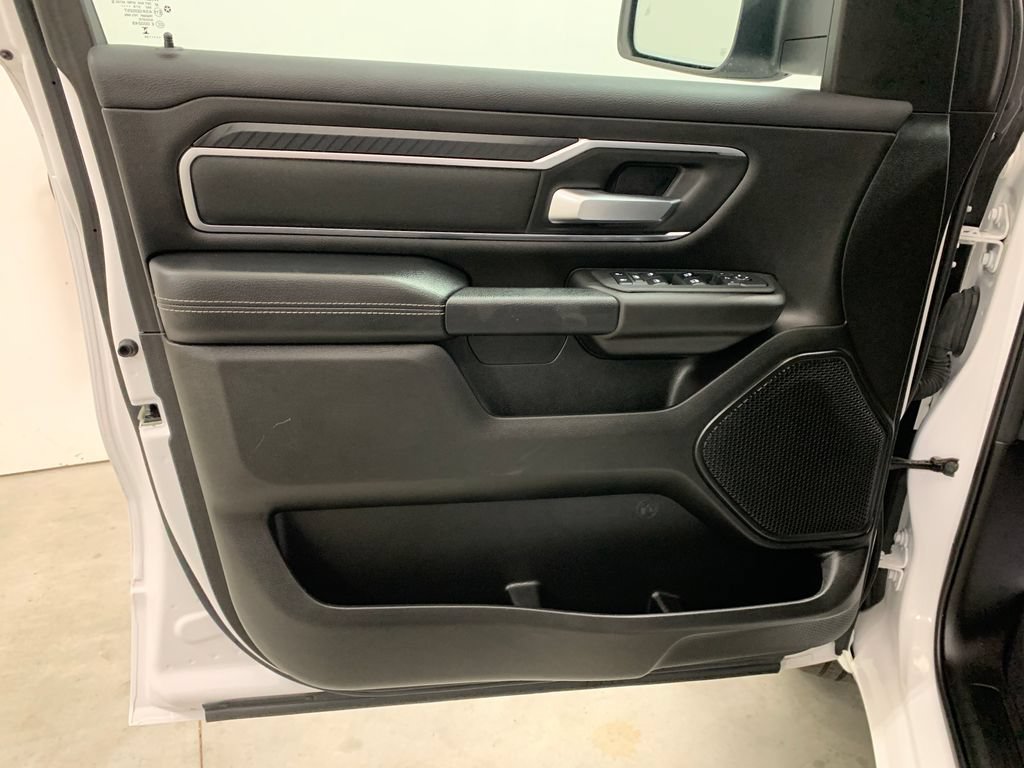 Used 2025 RAM 1500 Big Horn AWD/4WD image 18