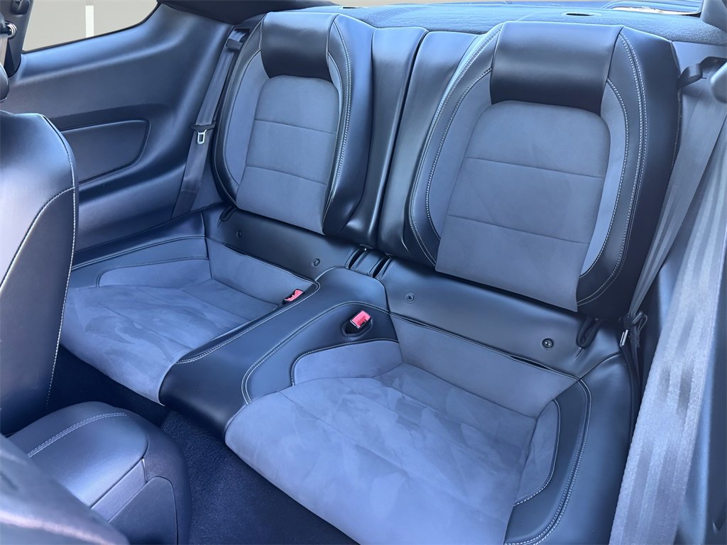 Used 2019 Ford Mustang Shelby GT350 w/ Technology Package image 29