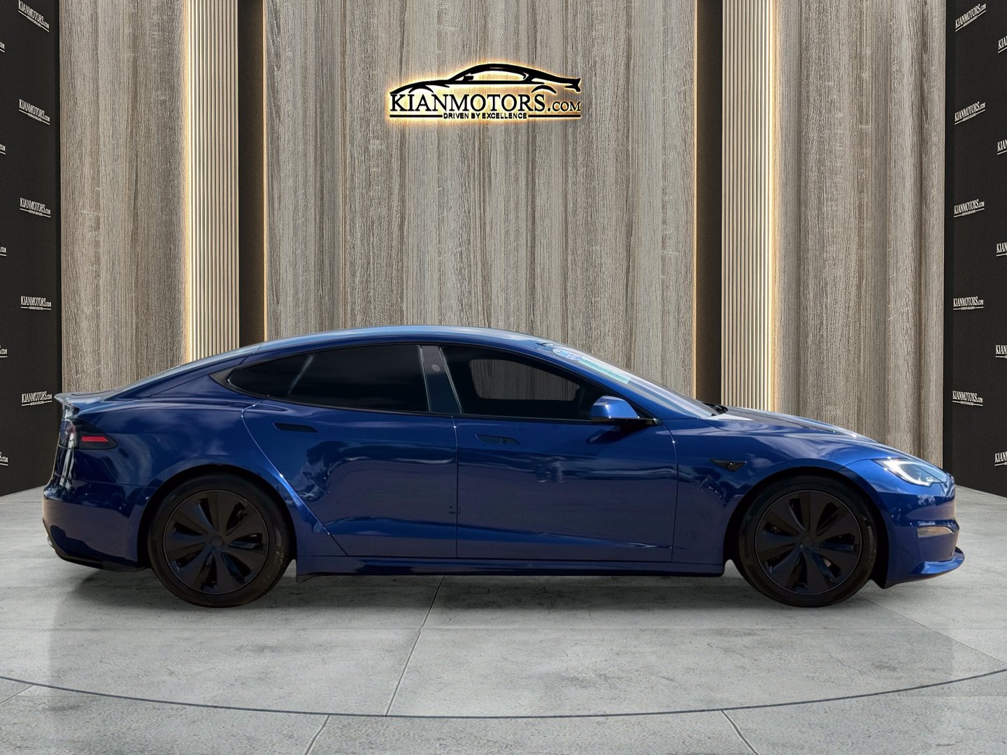 Used 2024 Tesla Model S AWD/4WD image 10