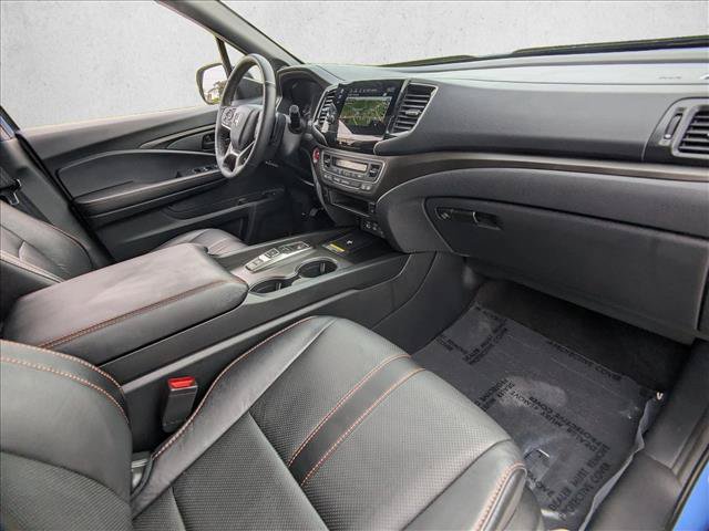 Used 2025 Honda Passport TrailSport image 21
