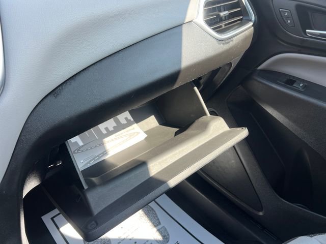 Used 2019 Chevrolet Equinox LT w/ Sun & Navigation Package image 24