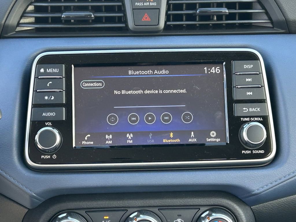 Used 2025 Nissan Versa SV w/ Trunk Package image 14