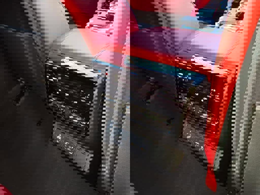 Used 2023 Acura MDX A-Spec image 16