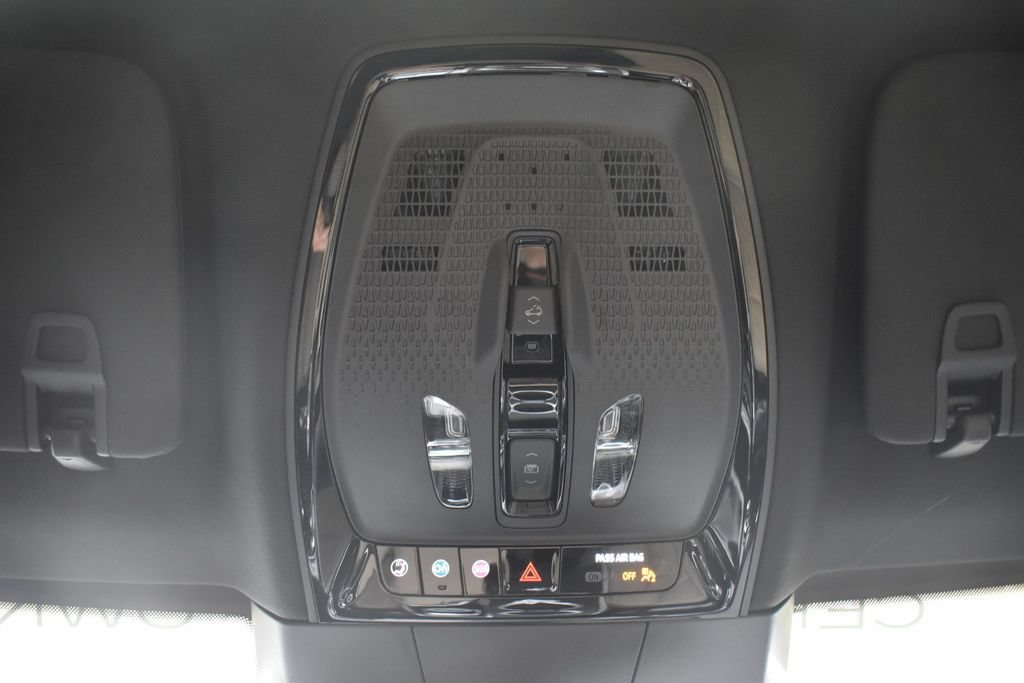 Used 2024 Cadillac Lyriq Sport w/ Nappa Leather Package AWD/4WD image 19