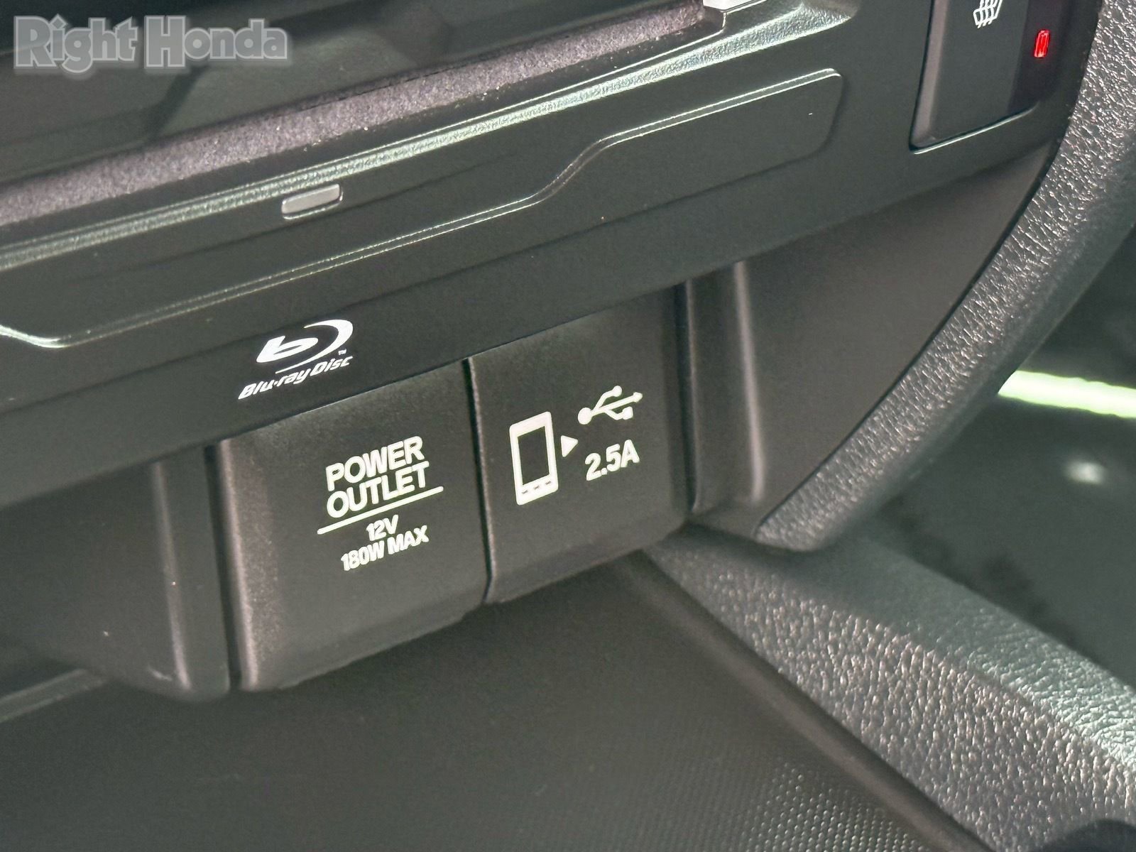 Used 2022 Honda Pilot Touring image 24