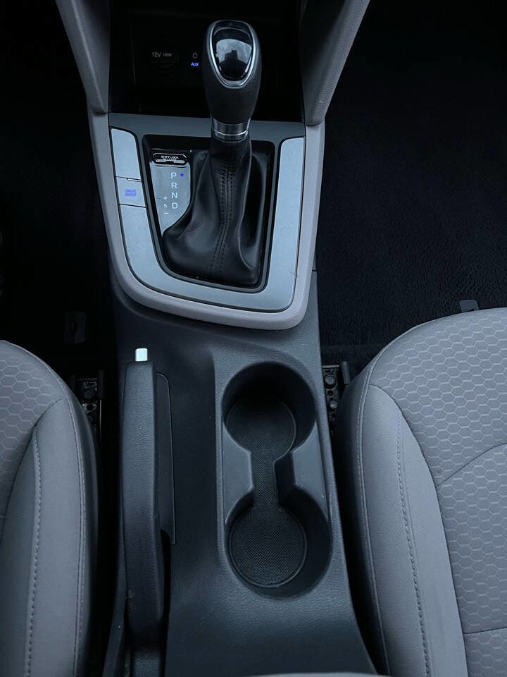 Used 2020 Hyundai Elantra SEL w/ Convenience Package (C2) image 22