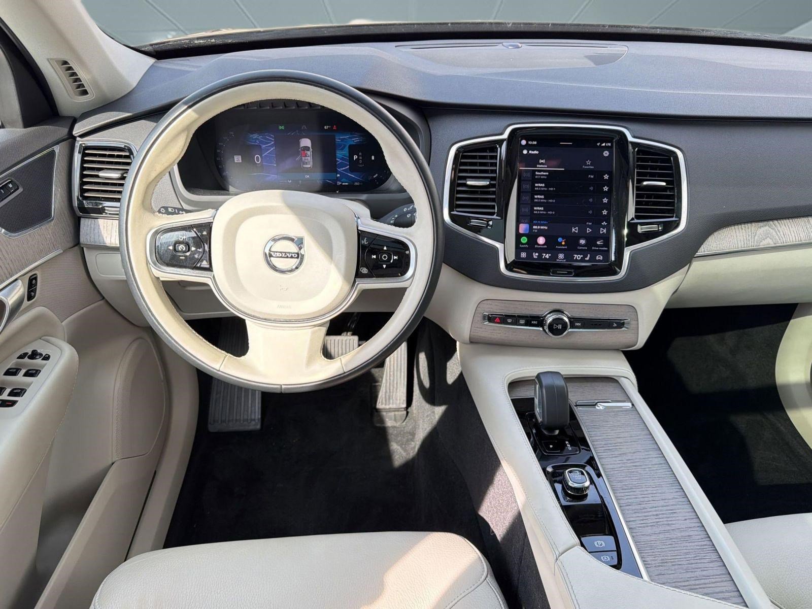 Certified 2024 Volvo XC90 B6 Plus w/ Protection Package Premier image 27