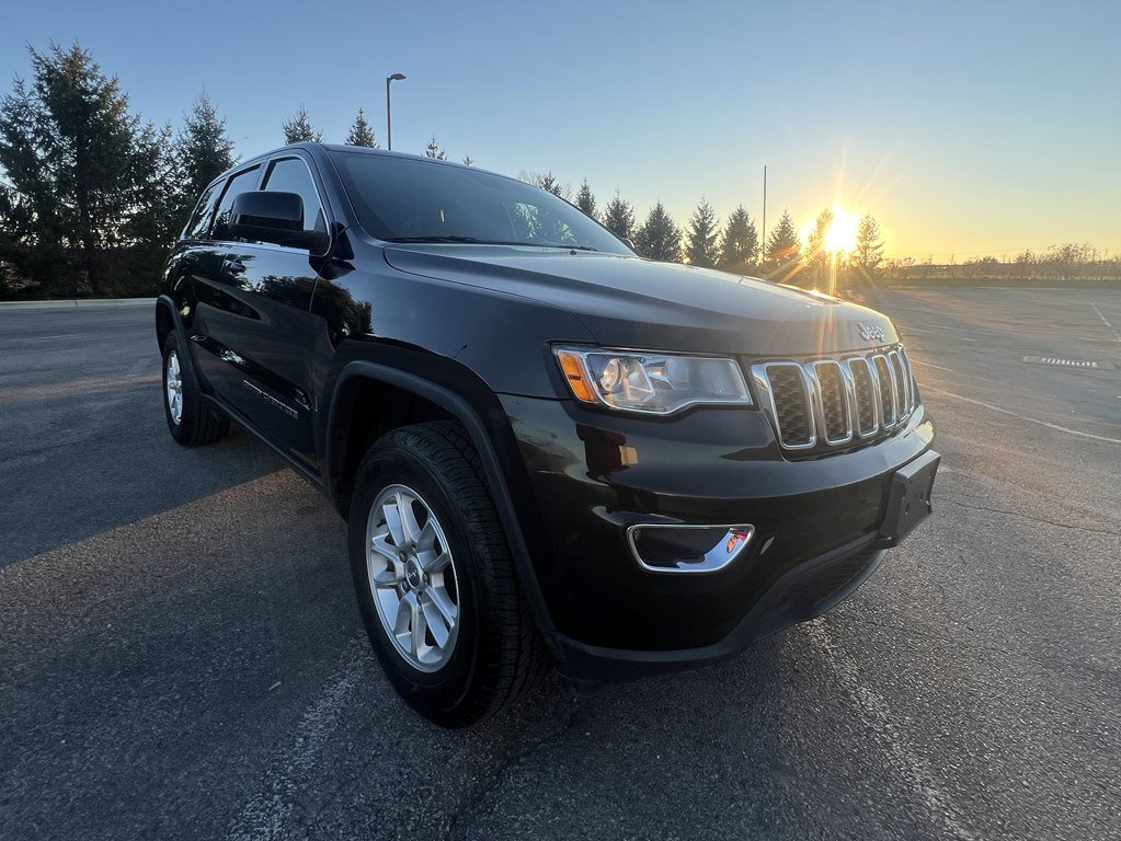 Used 2018 Jeep Grand Cherokee Laredo image 7