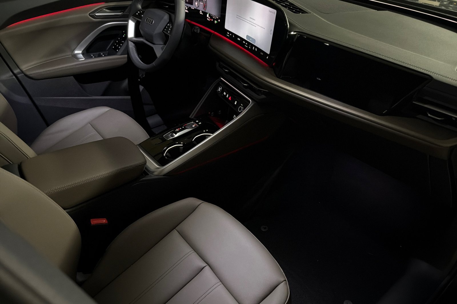 New 2026 Audi Q5 2.0T AWD/4WD image 15
