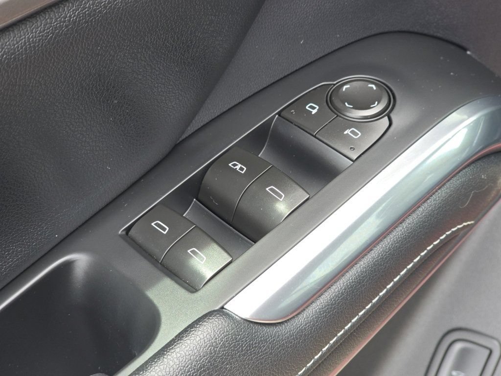 Used 2024 Chevrolet Traverse LT w/ LPO, Floor Liner Package AWD/4WD image 25