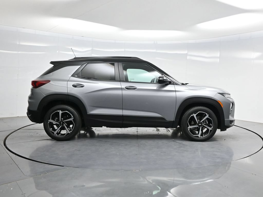Used 2023 Chevrolet TrailBlazer RS w/ Convenience Package FWD image 38