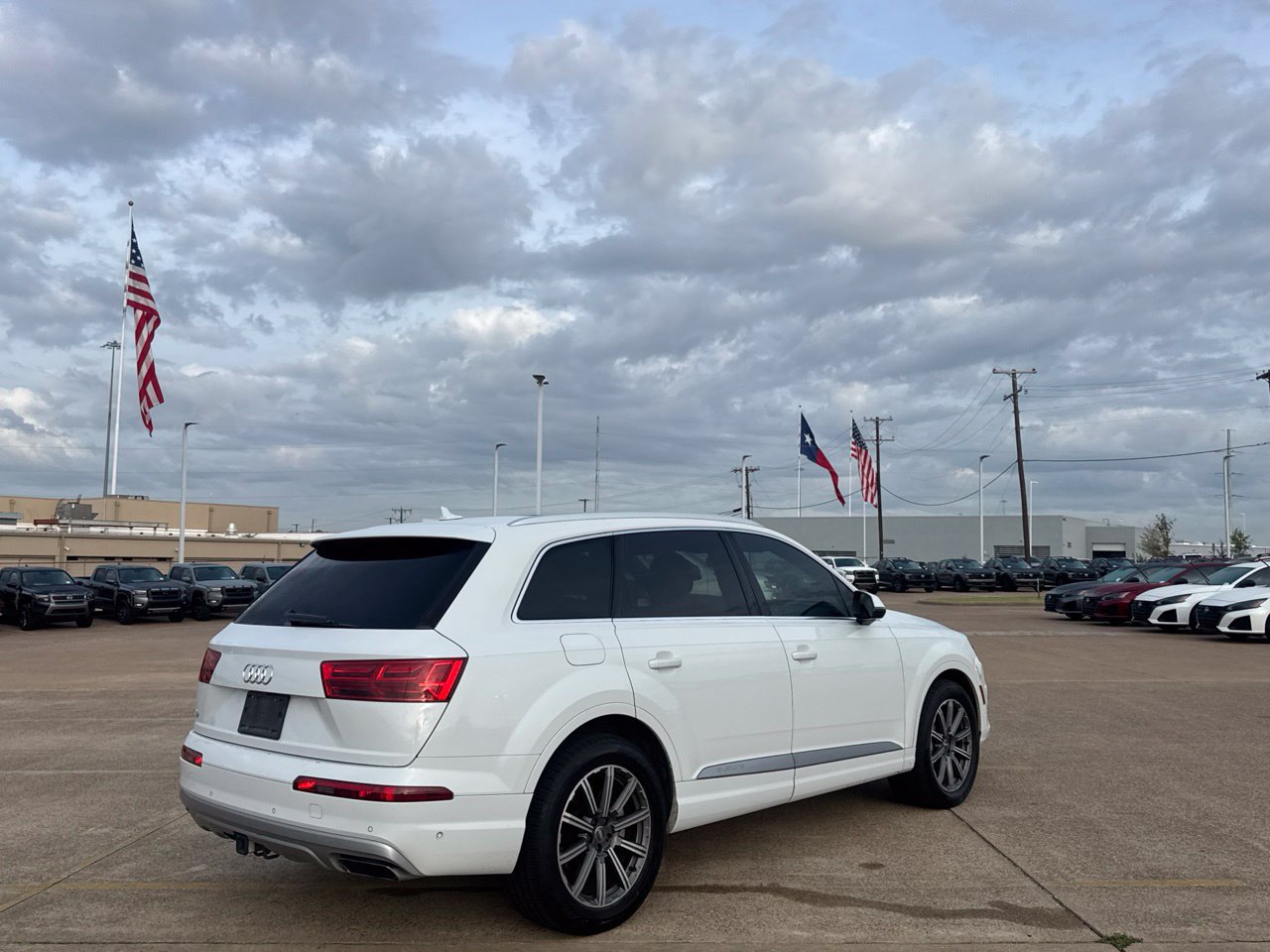Used 2019 Audi Q7 3.0T Prestige AWD/4WD image 26