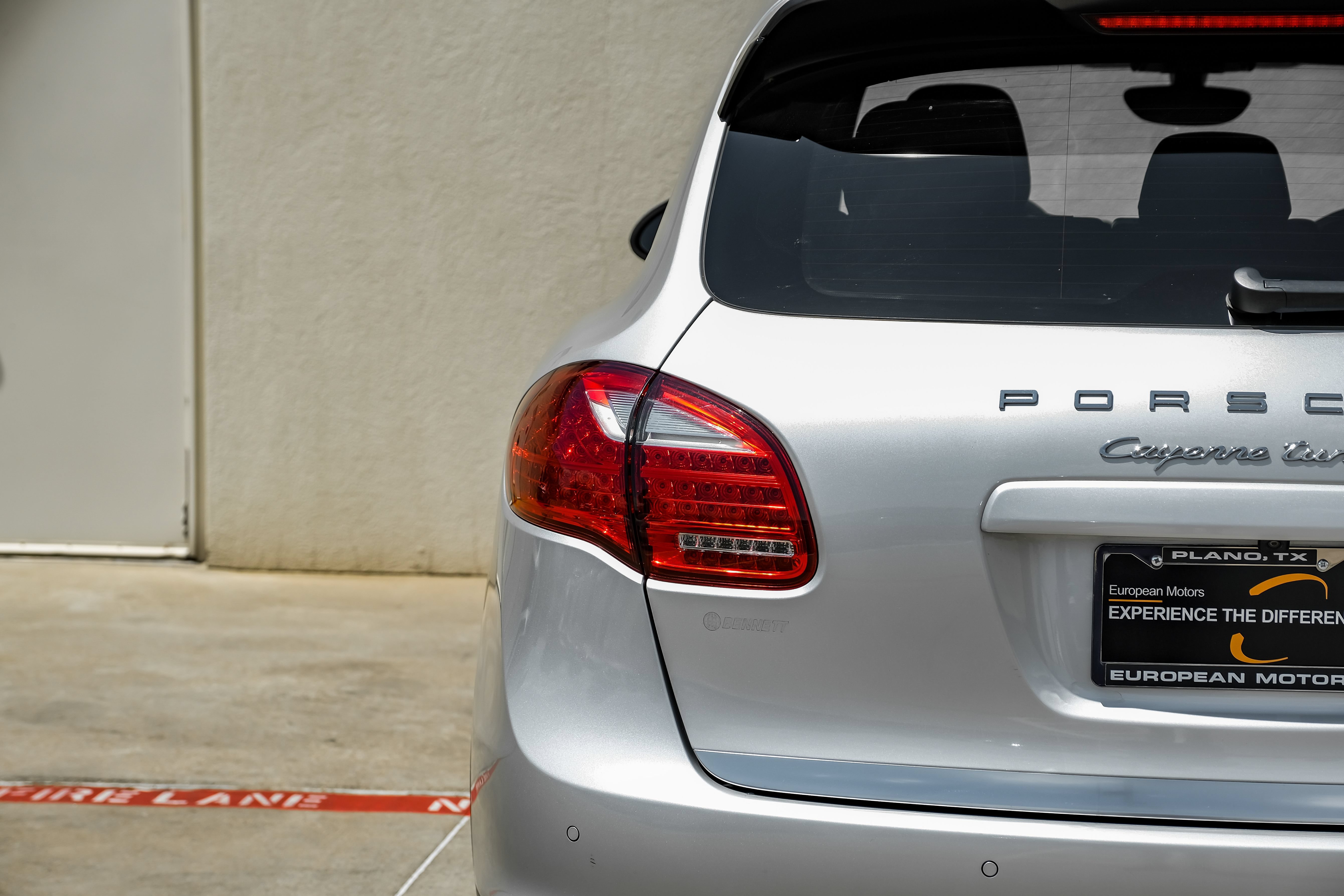 Used 2013 Porsche Cayenne Turbo AWD/4WD image 45