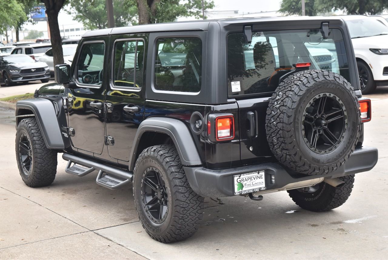 Used 2021 Jeep Wrangler Unlimited Sport AWD/4WD image 10