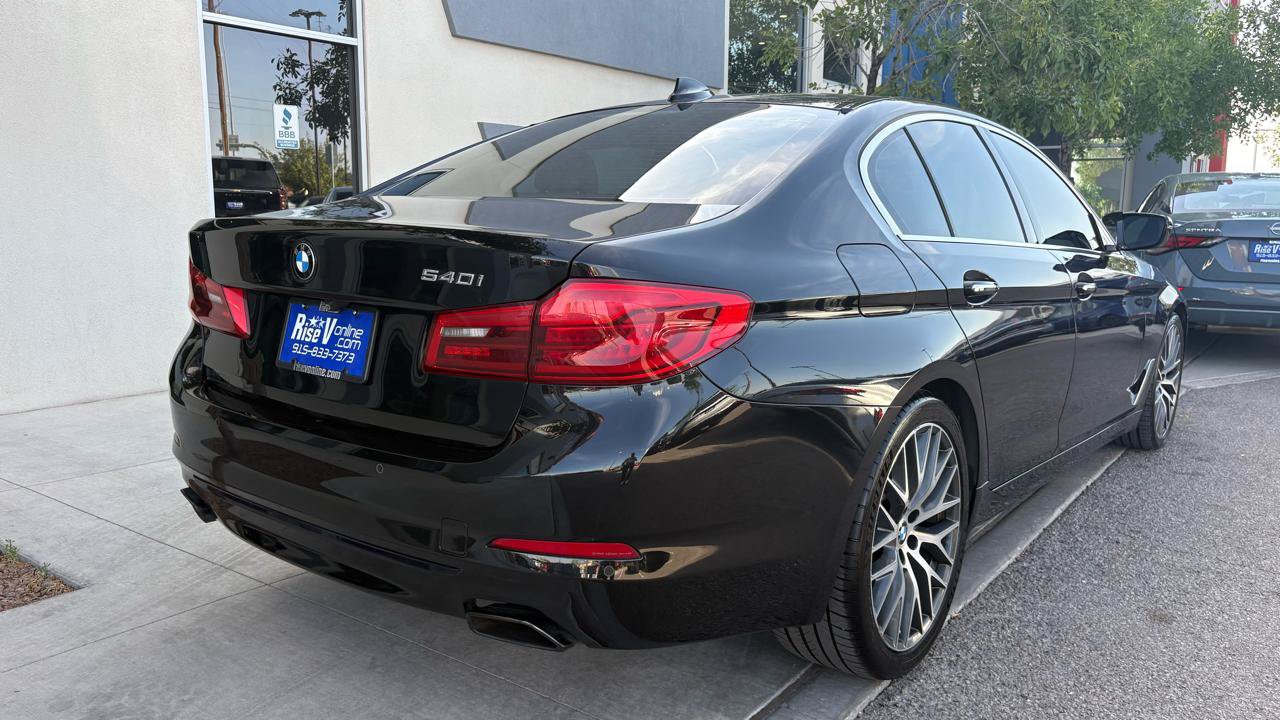 Used 2018 BMW 540i RWD image 6