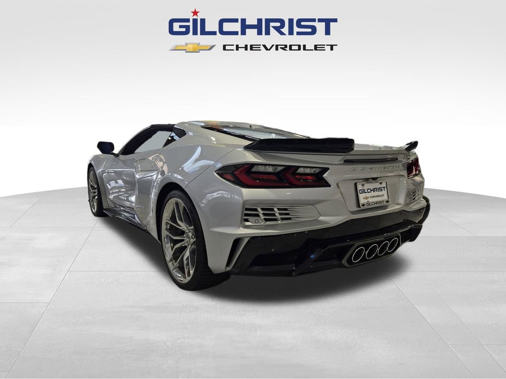 New 2026 Chevrolet Corvette Z06 w/ Stealth Interior Trim Package image 7