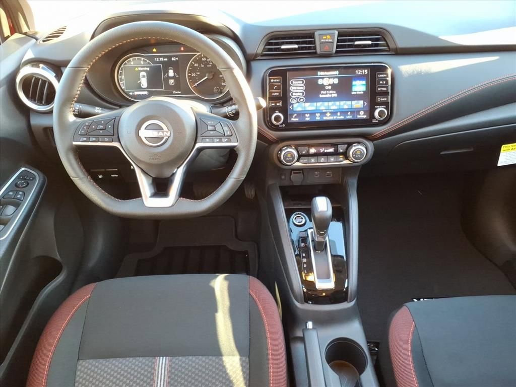 New 2025 Nissan Versa SR w/ Trunk Package image 9