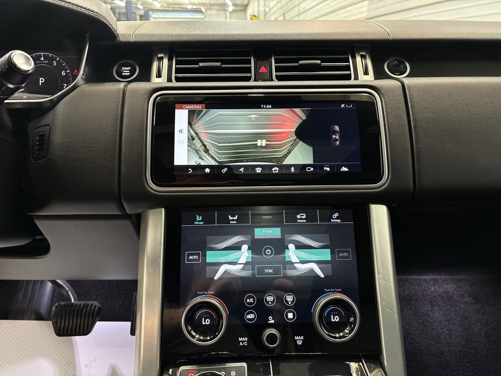 Used 2018 Land Rover Range Rover 3.0L V6 Supercharged image 19