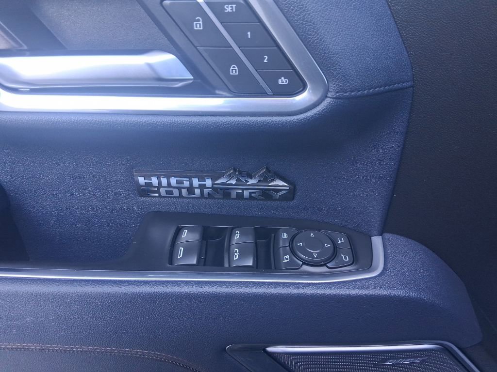 Used 2025 Chevrolet Silverado 1500 High Country w/ Technology Package image 21