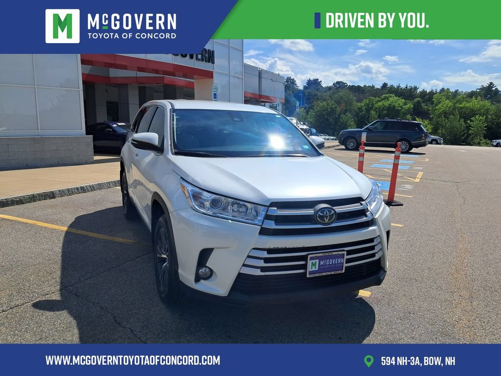 Used 2019 Toyota Highlander Plus AWD/4WD image 9