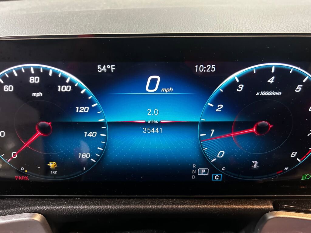 Certified 2022 Mercedes-Benz GLB 250 4MATIC image 3