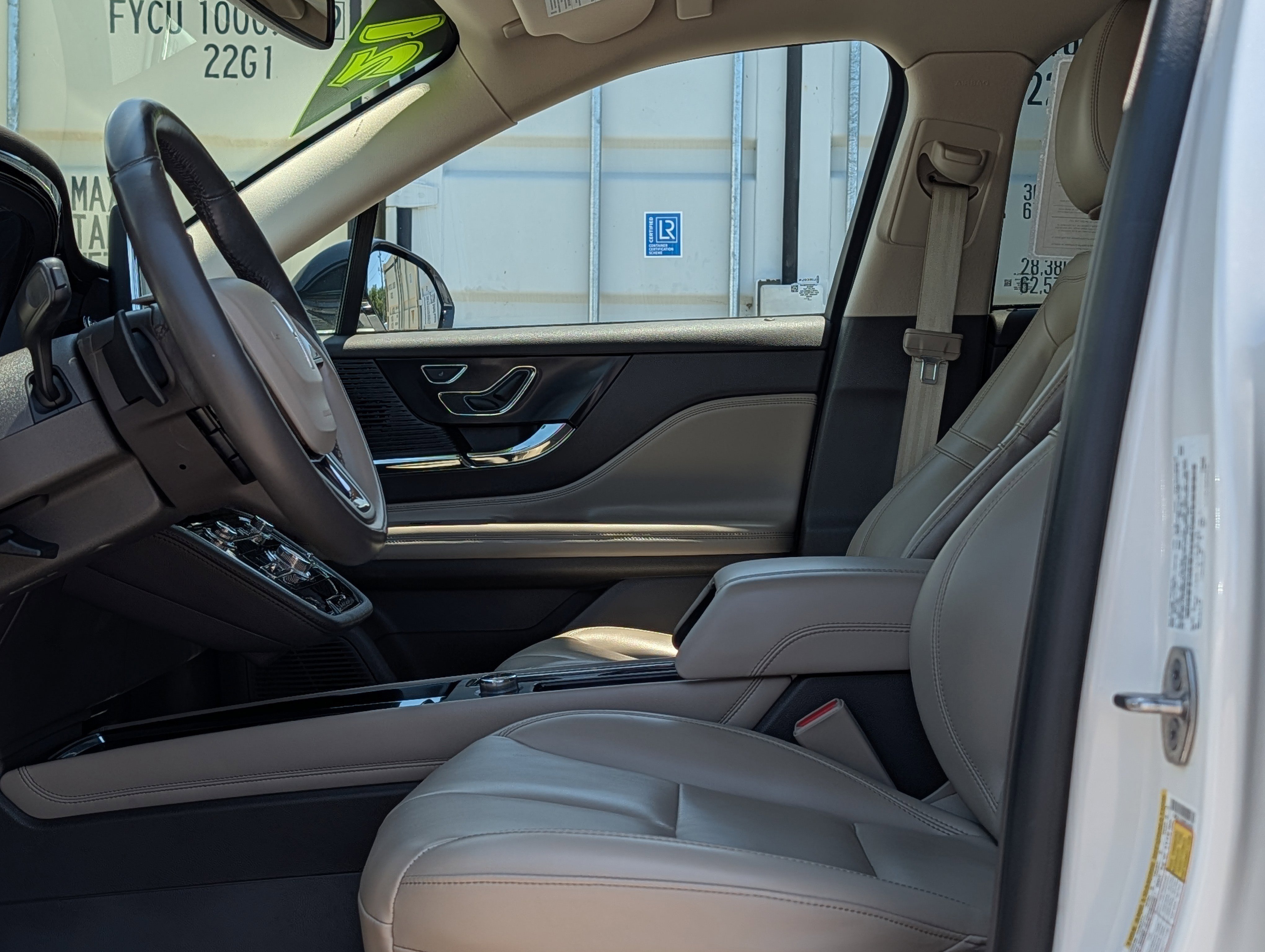 Used 2021 Lincoln Corsair FWD w/ Convenience Package image 21