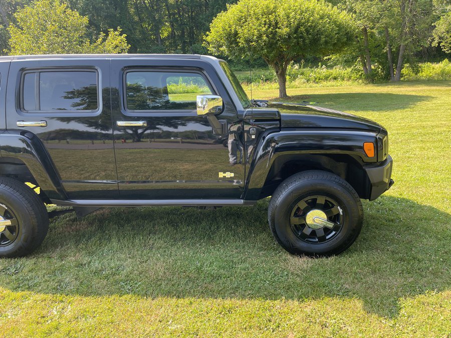 Used 2008 HUMMER H3 w/ Chrome Appearance Package AWD/4WD image 27