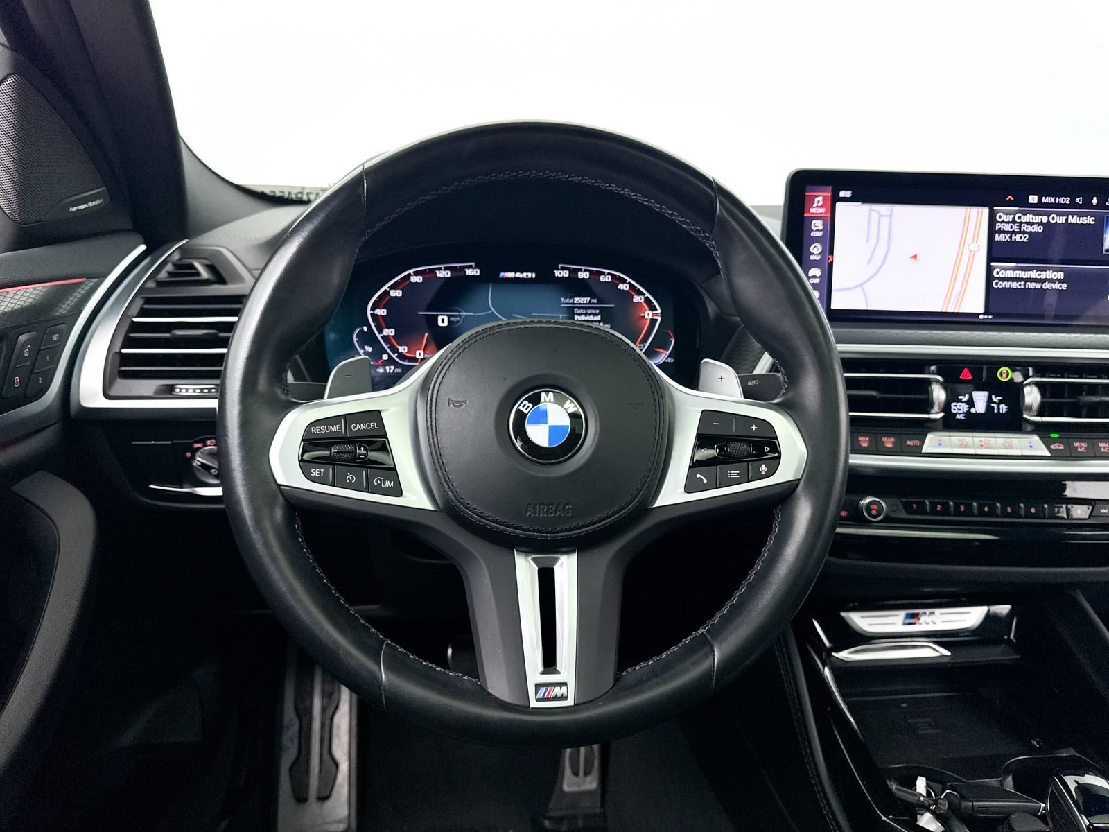 Used 2024 BMW X4 M40i w/ Parking Assistance Package AWD/4WD image 4