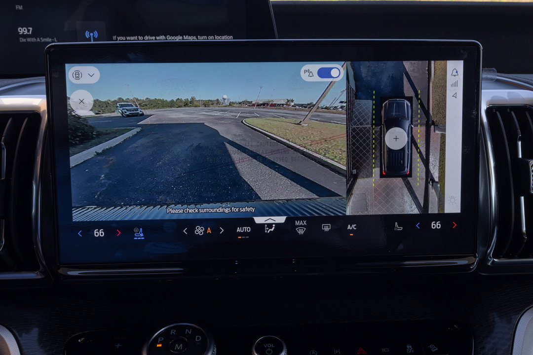 New 2025 Ford Expedition Platinum w/ Stealth Performance Package image 27