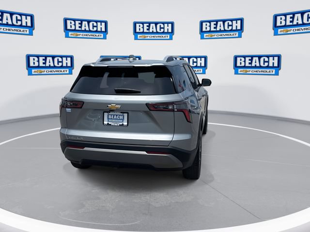 Used 2025 Chevrolet Equinox LT w/ Convenience Package II FWD image 8