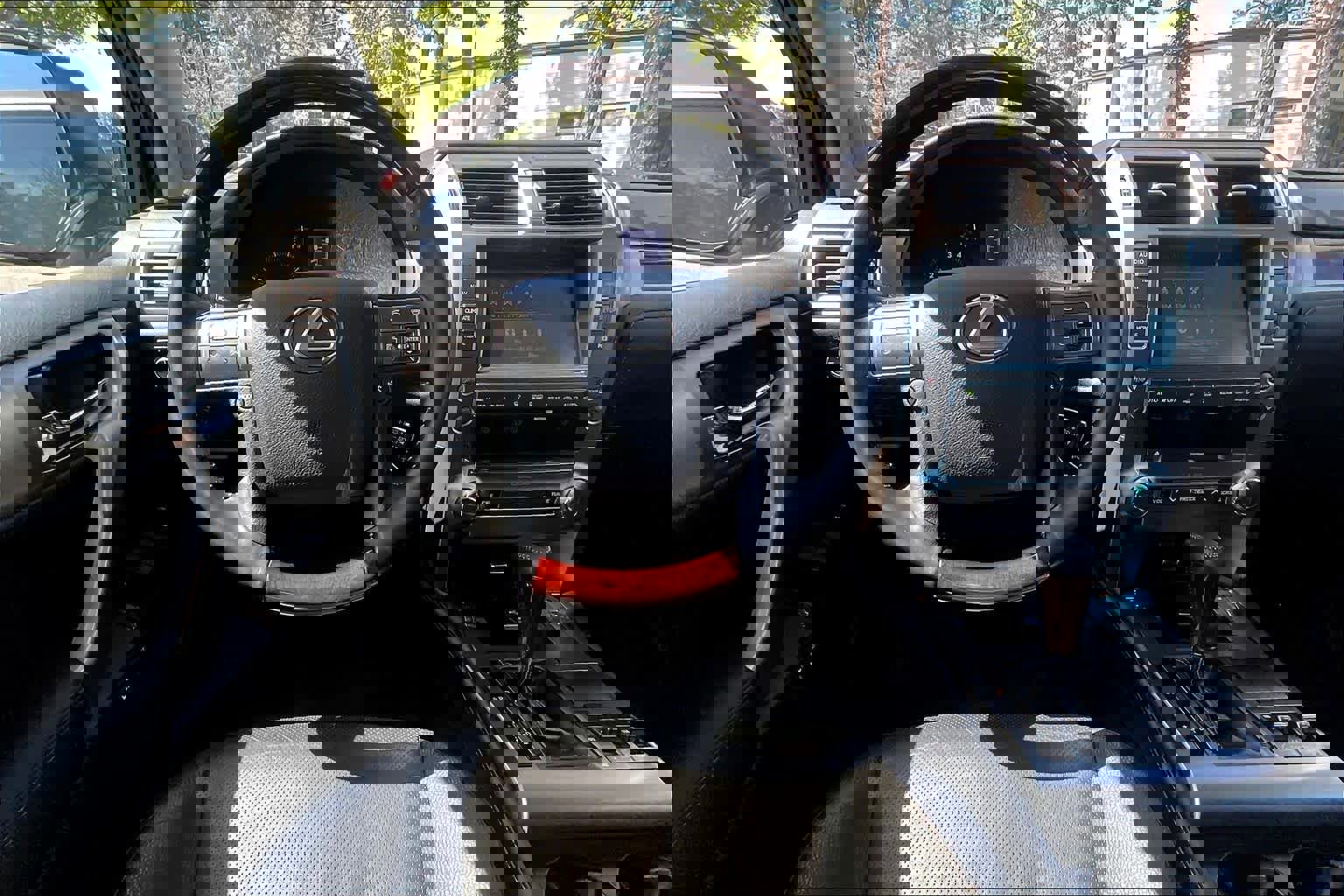 Used 2015 Lexus GX 460 w/ Premium Package image 6