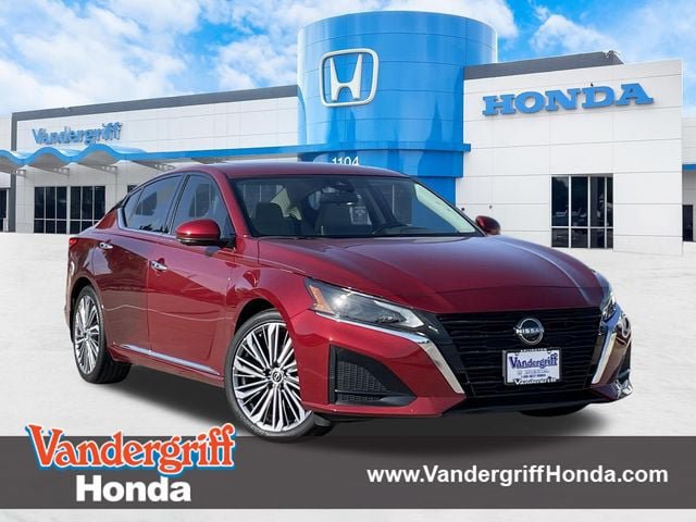 Used 2024 Nissan Altima 2.5 SL FWD image 1