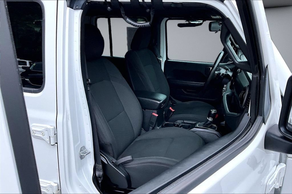 Used 2018 Jeep Wrangler Unlimited Sport S AWD/4WD image 29