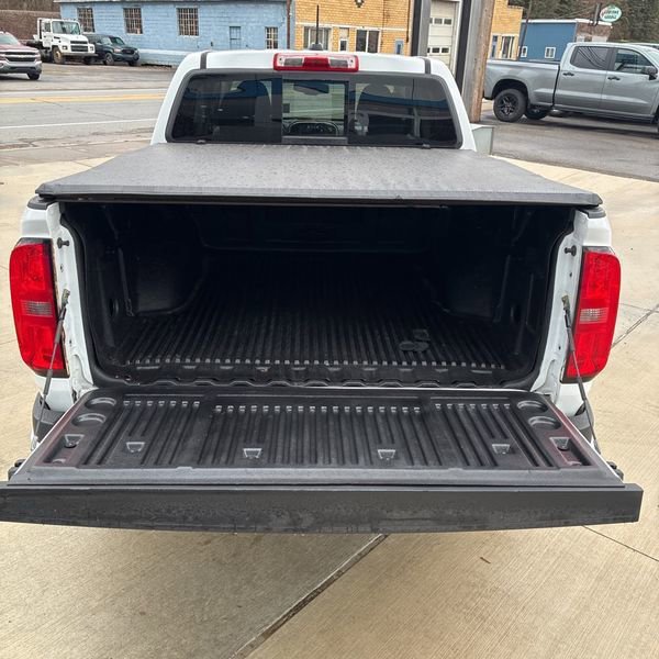 Used 2016 Chevrolet Colorado Z71 image 17