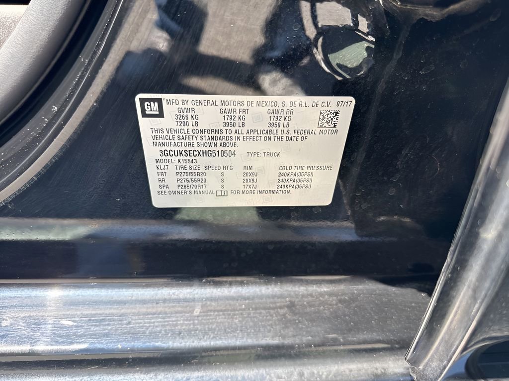Used 2017 Chevrolet Silverado 1500 LTZ Z71 w/ LTZ Plus Package AWD/4WD image 30