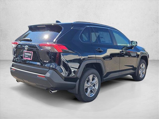 New 2025 Toyota RAV4 XLE w/ Convenience Package FWD video 2
