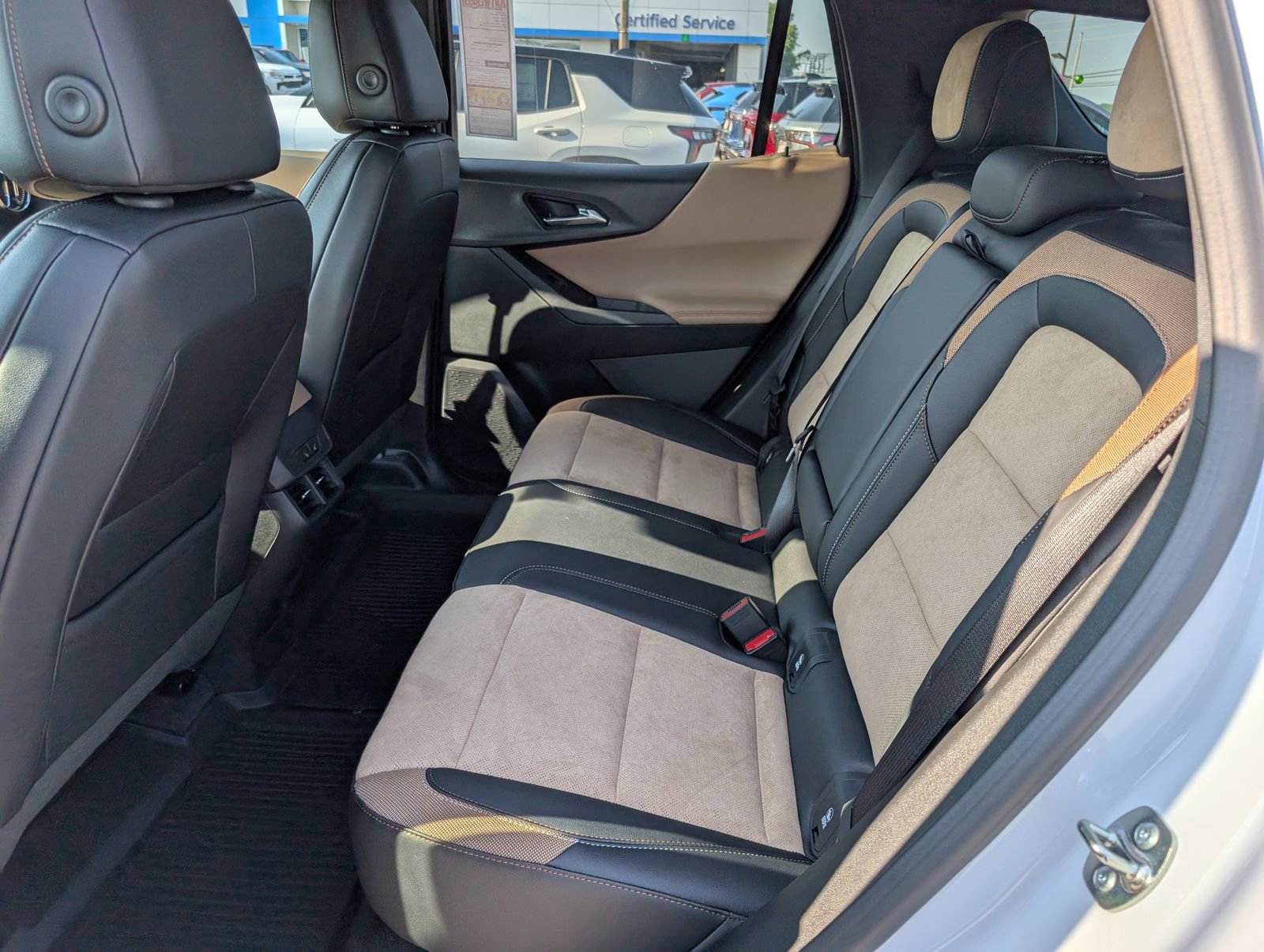 New 2026 Chevrolet Equinox ACTIV w/ Convenience Package III image 14