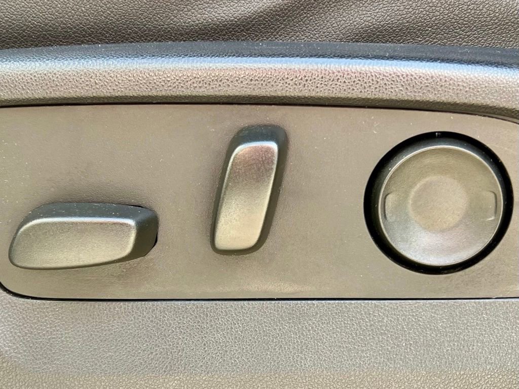 Used 2024 GMC Sierra 3500 AT4 w/ AT4 Premium Plus Package image 35