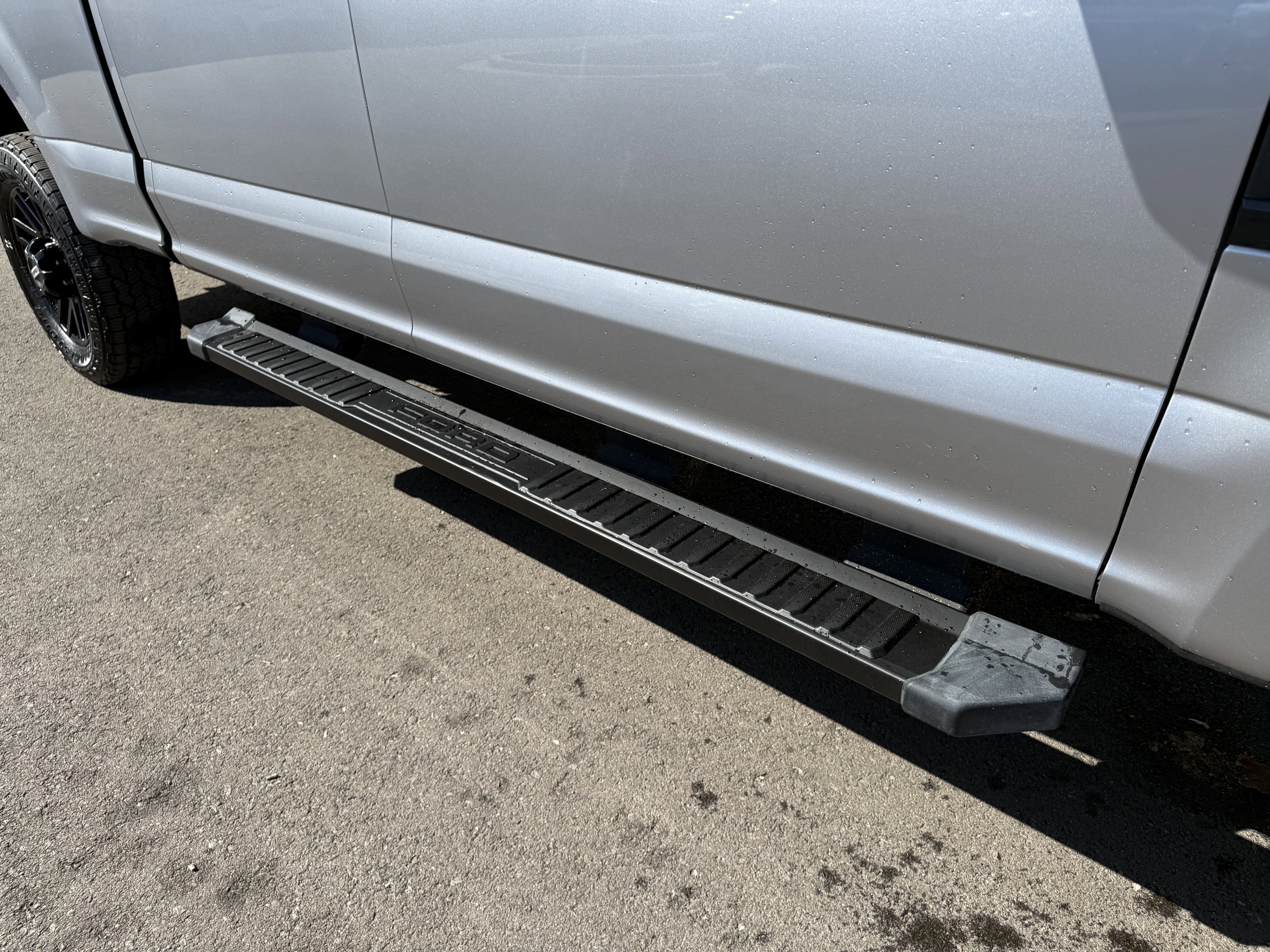 Used 2022 Ford F250 Lariat w/ Black Appearance Package image 16