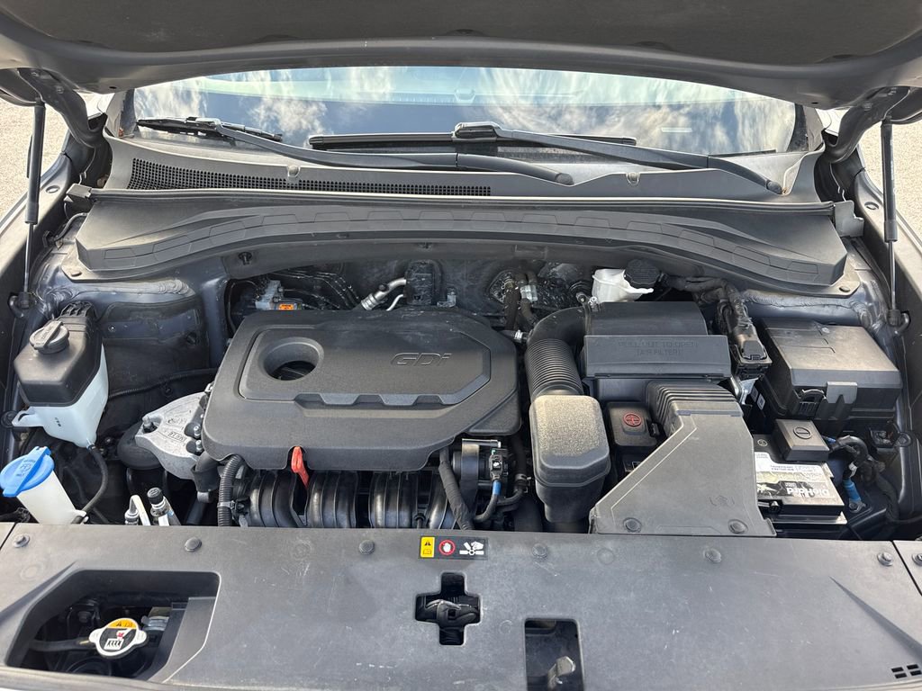 Used 2019 Hyundai Santa Fe SEL FWD image 29