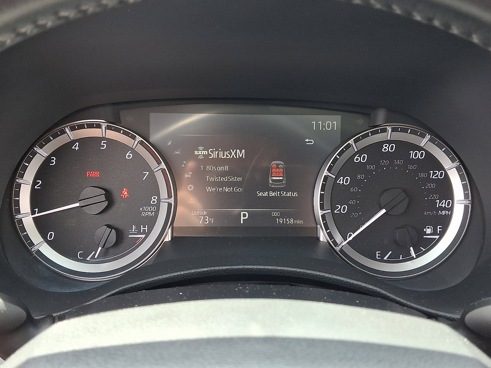 Used 2023 Toyota Highlander XLE FWD image 28