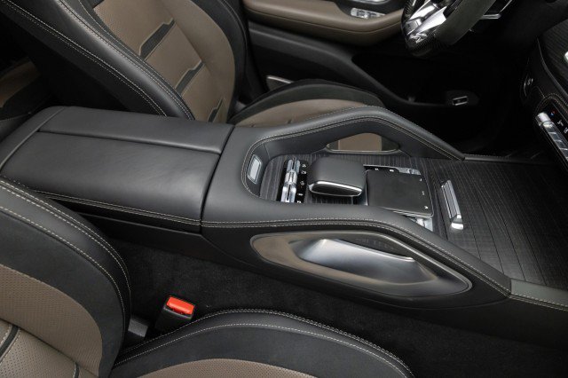 Used 2022 Mercedes-Benz GLS 63 AMG 4MATIC image 26