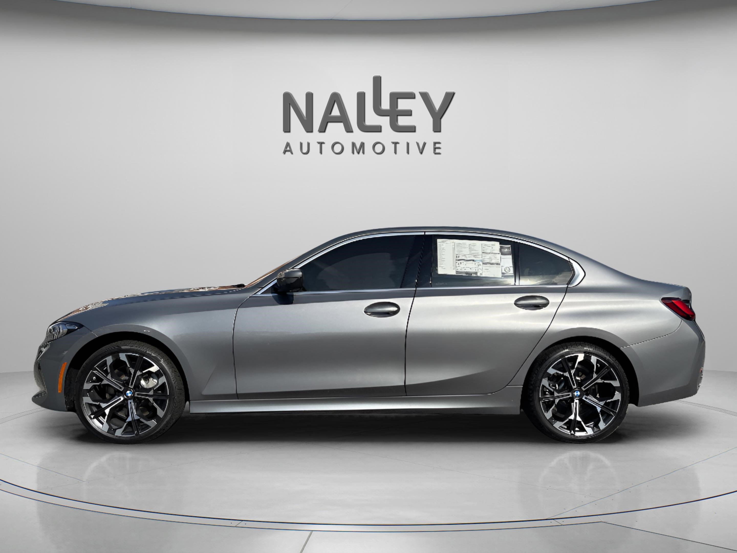 Used 2026 BMW 330i Sedan w/ Convenience Package image 3